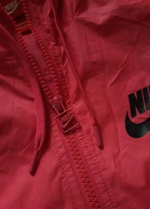 Фирменная куртка nike windrunner6 фото