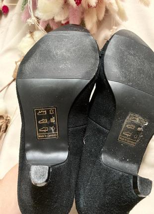 Замшеві туфлі в стилі zara boohoo clarks7 фото