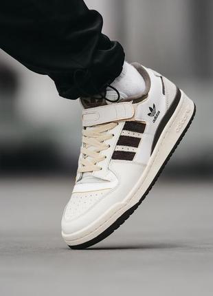 Чоловічі замшеві кросівки adidas forum 84 low beige brown