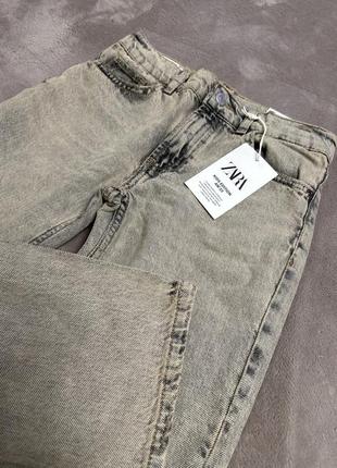 Zara очень стильные джинсы на поясе регулируется резинкой на пуговице3 фото