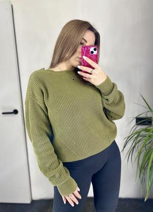 Светрик хакі