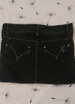 Чорна джинсова міні-спідниця y2k 2000-ні стильна зірки2 фото