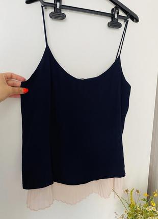 Топ майка на тонких бретелях