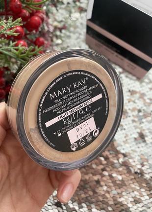 Пудра розсипчаста від мері кей мінеральна пудра3 фото