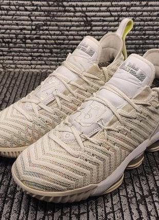 Баскетбольні кросівки nike lebron 16, оригінал, 40.5рр - 25.5см