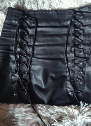 Лакова готична юбка кожана юбка готика на зав'язках2 фото