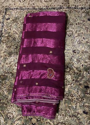 Індійський одяг жіночий фіолетовий сарі вільного розміру3 фото