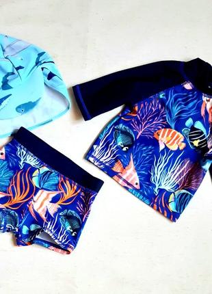 Пляжный костюм mini club с кепкой принт рыбье царство на 6-9 мес.1 фото