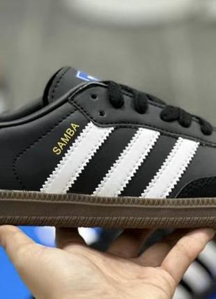 Adidas samba