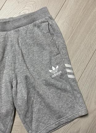 Шорти adidas3 фото