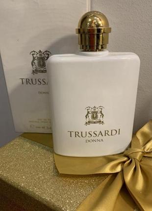 Trussardi donna trussardi 2011 парфумована вода 100 ml ( труссарді донна труссарді)2 фото