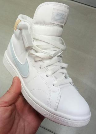 Нові жіночі кросівки nike court royale 2 mid7 фото