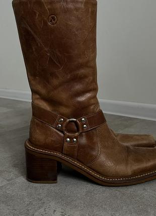 Неймовірні шкіряні коричневі козаки / байкерські чоботи3 фото