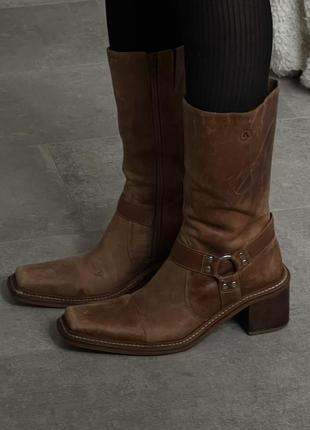 Неймовірні шкіряні коричневі козаки / байкерські чоботи8 фото