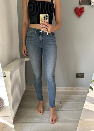 Джинси levis