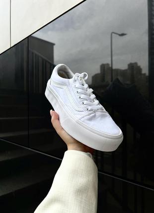 Vans old school white platform