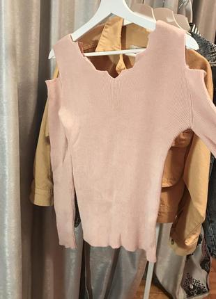 Кофта з вирізами на плечах 8