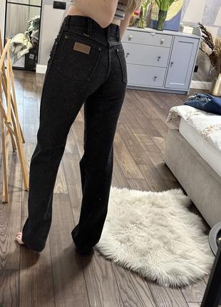 Шикарні джинси wrangler 27 * 34 сірі чорні1 фото