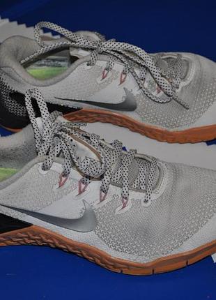 Nike metcom жіночі бігові кросівки найк 38.5