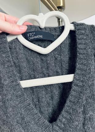 Гарний базовий кашеміровий светр коси ftc 100% кашемір стиль massimo dutti2 фото