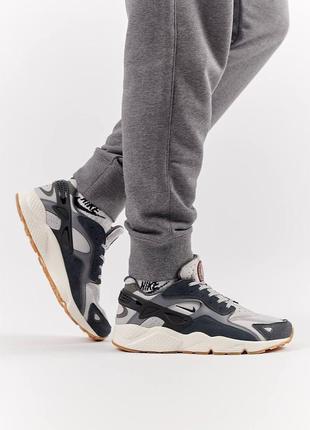 Мужские кроссовки nike air huarache runner gray & beige2 фото