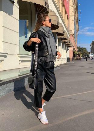 Бомбовый костюмчик из экокожи люкс качество