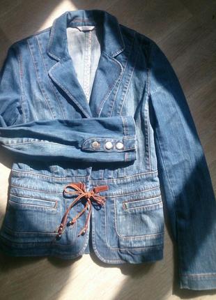 Джинсовий піджак