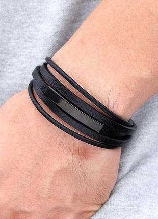 Мужской кожаный браслет плетеный, черный с металлическим вставками4 фото