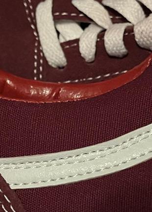 Кеды vans old skool bordo white ванс вишневые унисес9 фото