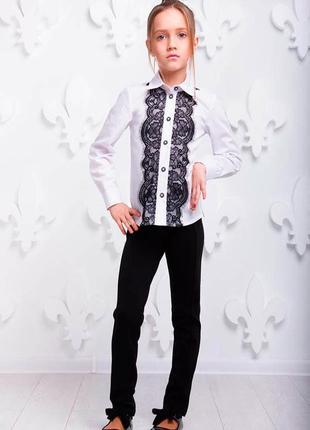 Біла підліткова блуза з мереживом1 фото