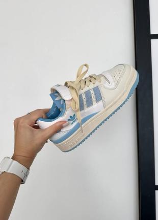 Жіночі кросівки бежеві з блакитним adidas forum “light cream / blue” premium