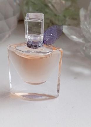 Миниатюра la vie est belle de leau parfum lancome. оригинал.  концентрация: leau de parfum. 4 мл3 фото