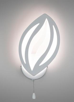 Настенный светильник бра белое с выключателем