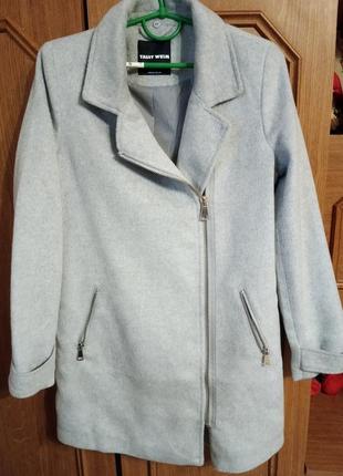 Куртка - пальто дюзи швейцарский бренд.2 фото