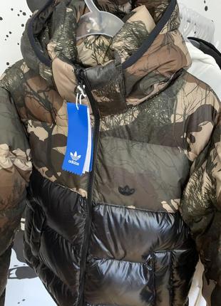 Куртка пухова двостороння  чоловіча adidas originals down regen camo winter down quilted jacket thick10 фото