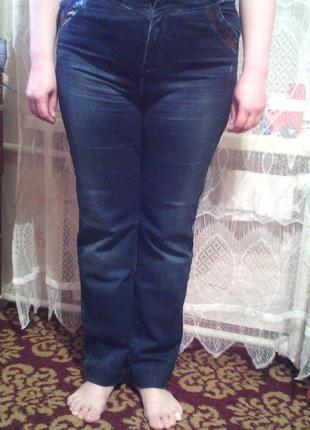 Стрейчевые джинсы2 фото