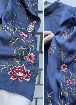 Атласная блузка з вишитыми рукавами, вишиванка h&m10 фото