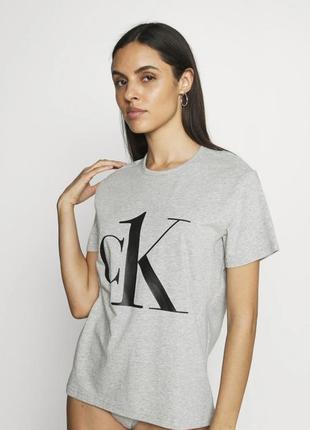 Футболка calvin klein3 фото