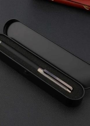 Именная ручка в подарок с индивидуальной гравировкой в футляре