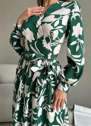 Зелена довга сукня-халат4 фото