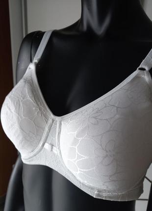 Бюстгальтер без кісточок на бавовняній підкладці