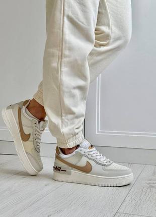 Force shadow white nike air шкіряні кросівки білі молочні найк форси бежеві9 фото