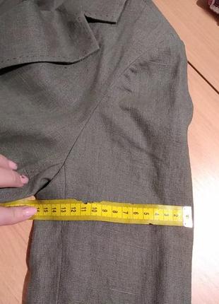 Красивый двубортный приталенный женский пиджак из льна цвета хаки7 фото
