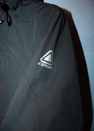 Чорна водо-вітронепроникна куртка icepeak, s6 фото