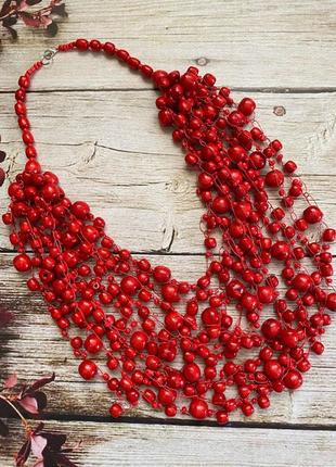 Красиве намисто із дерева до плаття чи вишиванки