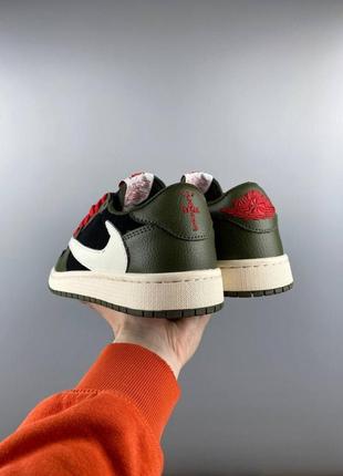 Чоловічі кросівки nike air jordan 1 low x travis scott black green2 фото