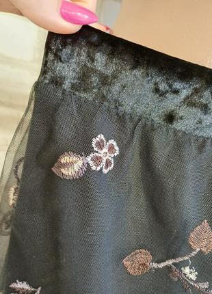 Новая нарядная юбка миди в черном цвете с вышивкой, юбка в сеточку, размер л-ка6 фото