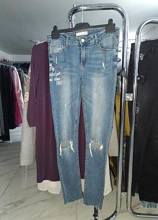 Джинси. жіночі стрейчові