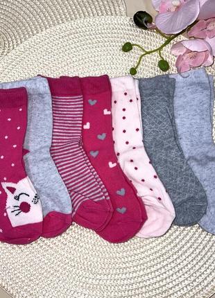 Шкарпетки для дівчинки розмір: 23/26  фото 2-5  ціна: 35 грн/шт.  фото 6-8 ціна: 26 грн/шт.  фото 82 фото