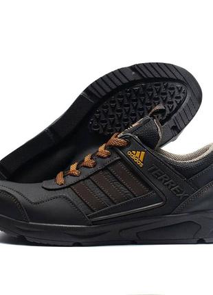 Підліткові дитячі шкіряні кросівки